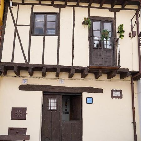 La Casa De La Abuela Amalia Arenas de San Pedro Exterior foto